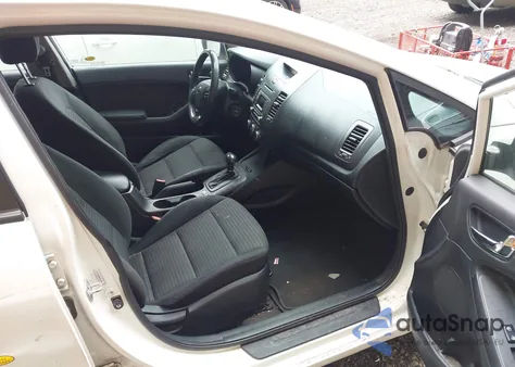 2014 Kia Forte Lx z USA, uszkodzony, nr VIN KNAFX4A68E5057070